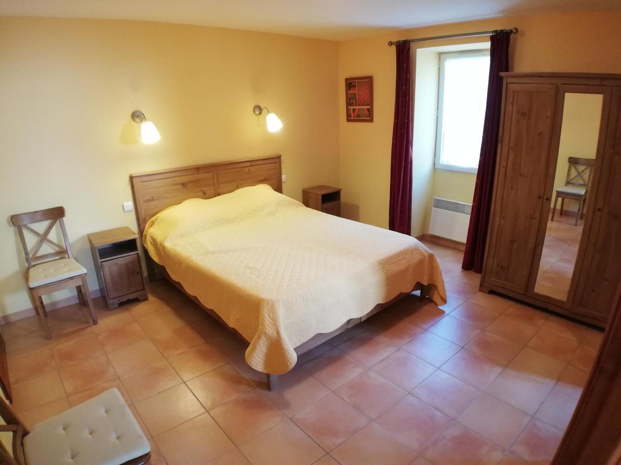 Gites Domaine De La Barnerie Saint Alban Auriolles Ruang foto